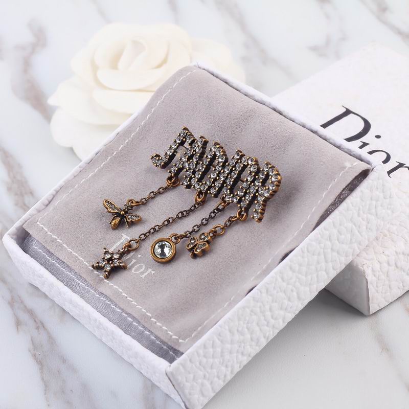 Dior Brooch 04lyr22
